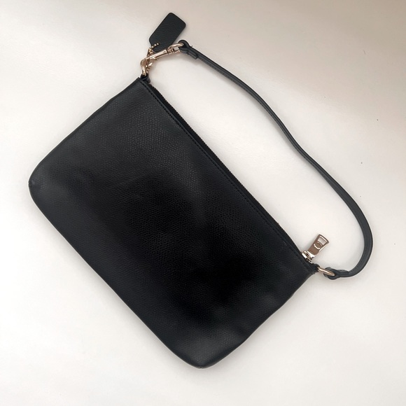 COACH Wristlet - Picture 4 of 12